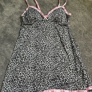 Y2k vintage cheetah print nightgown/ lingerie dress